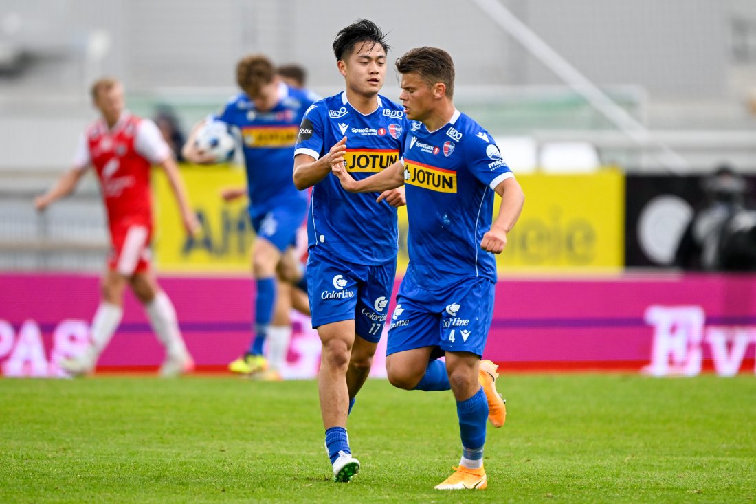 Sandefjords Christopher Cheng og Fredrik Pedersen under eliteseriekampen i fotball mellom Bryne og Sandefjord på Bryne stadion. Foto: Carina Johansen / NTB