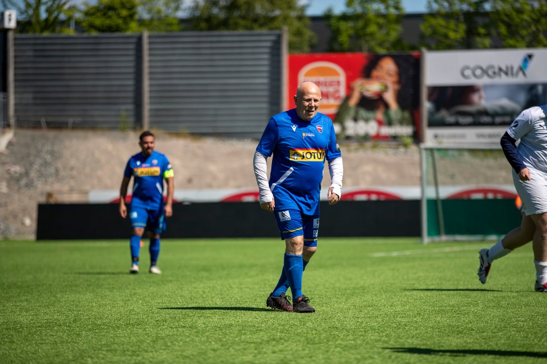 <em><em><em><em><em><em>Tore i aksjon for Gatelaget</em></em></em></em></em></em>