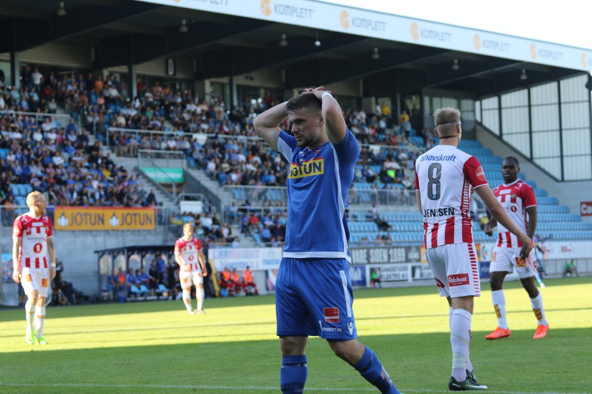 Flamur Kastrati var nære på å score i sin tredje kamp på rad i Eliteserien. (Foto: Torstein Flåm)