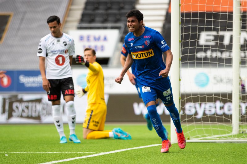 Keanin Ayer scorer for Sandefjord i eliteseriekampen i fotball mellom Odd og Sandefjord på Skagerak Arena.Foto: Trond Reidar Teigen / NTB