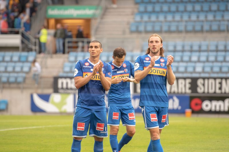 Sander Moen Foss fikk sin debut i Obosligaen 16.mai hjemme mot Skeid. (Foto: Rose M. Thorheim)