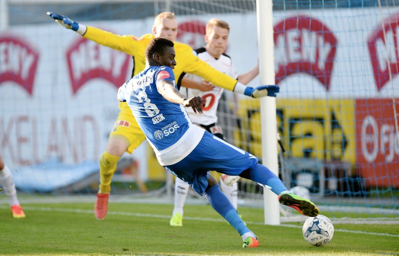 NÆRE: Abdoulaye Seck var farlig frempå ved flere anledninger. (Foto: Anders Hoven/Digitalsport)