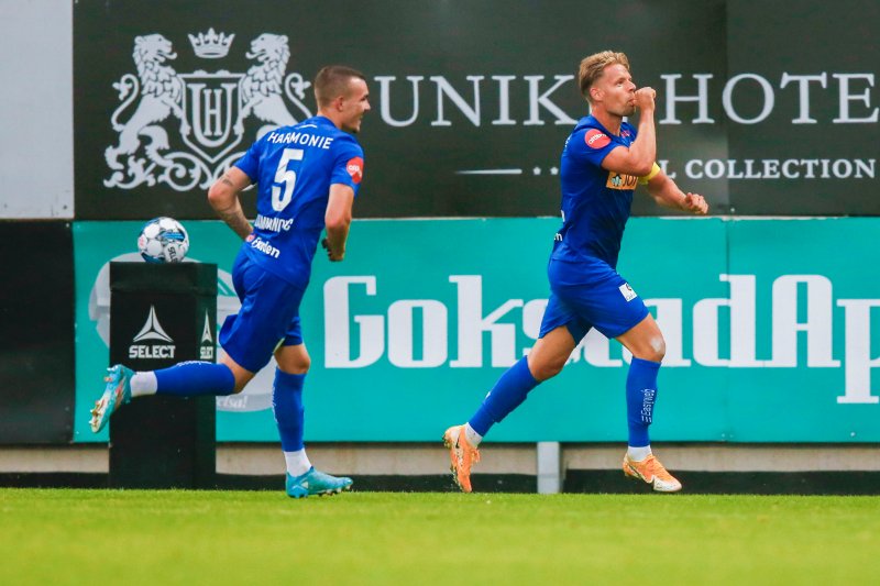 Mats Haakenstad ferier etter scoring under eliteseriekampen i fotball mellom Sandefjord og Molde på Release Arena.Foto: Trond Reidar Teigen / NTB