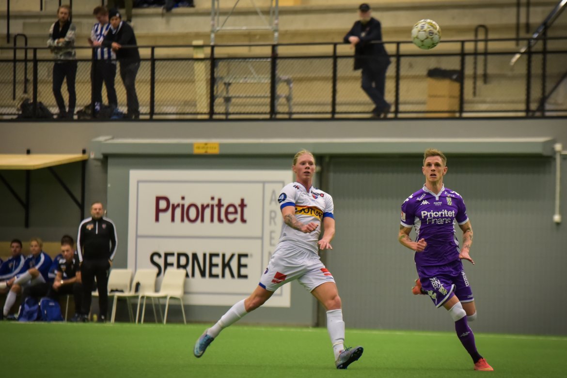 (SØDLUND: André Sødlund var et uromoment for motstanderen på høyresiden. Foto: Fredrik Aremyr)
