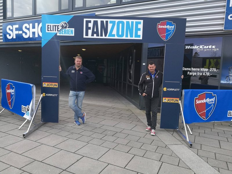 FANZONE: Åpner kl. 16.00 på mandag.