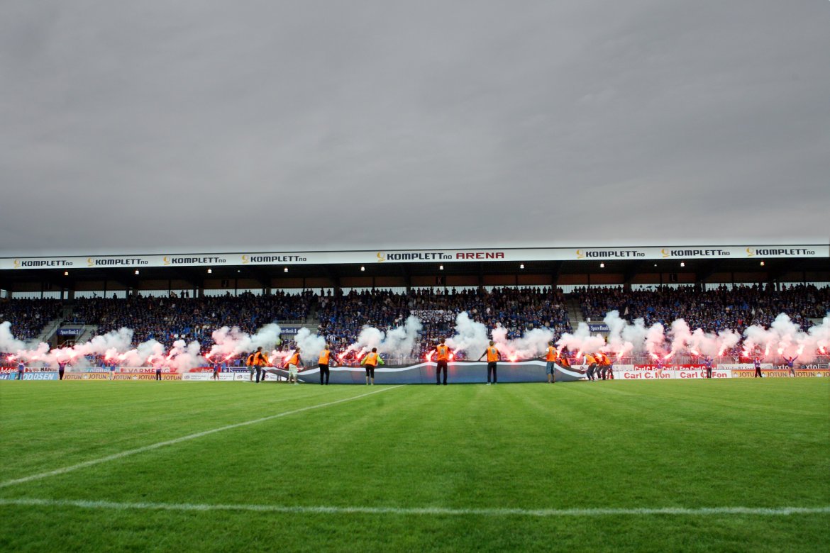 Åpningskamp mot Lyn 21.juli 2007. (Foto: Anders Hoven, Digitalsport)